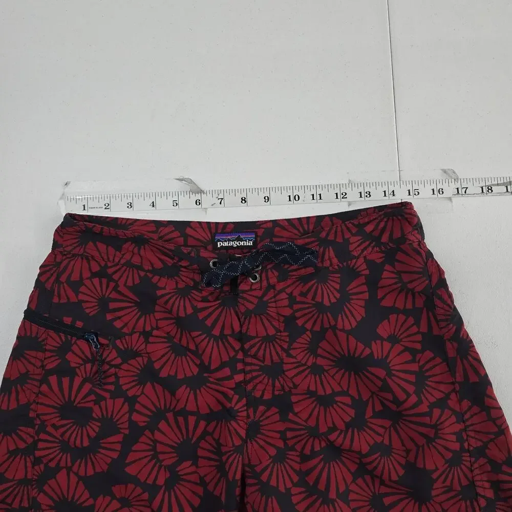 Patagonia Men's 30‎ Board Shorts Red Black Floral Swim Surf Trunks 6353